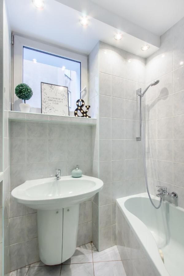 Clicktheflat Zurawia Street Apart Rooms 바르샤바 외부 사진